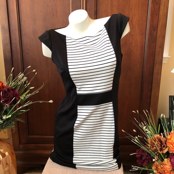 Vince Camuto Dresses & Skirts - Vince Camuto - Black & White Dress